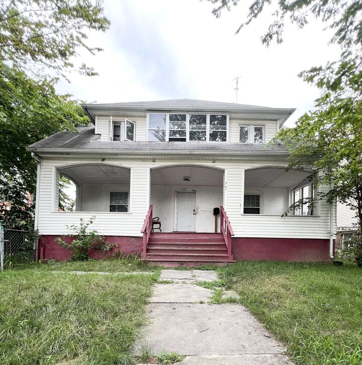 251 South Marshall Street  Hartford CT 06105 photo