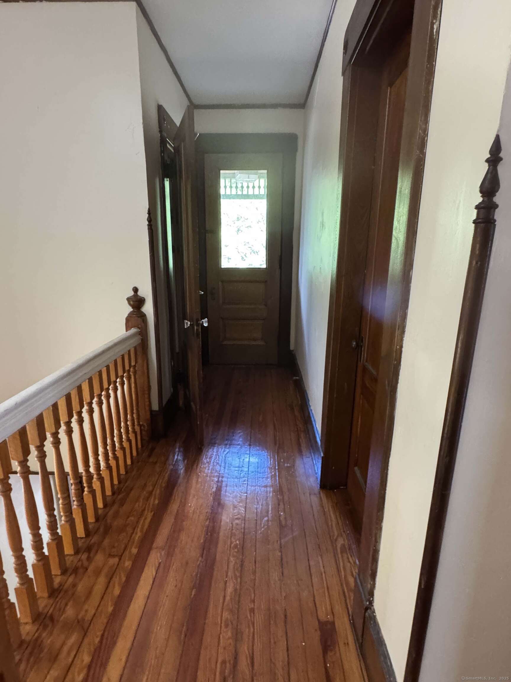 Property Photo:  868 Elm Street  CT 06511 