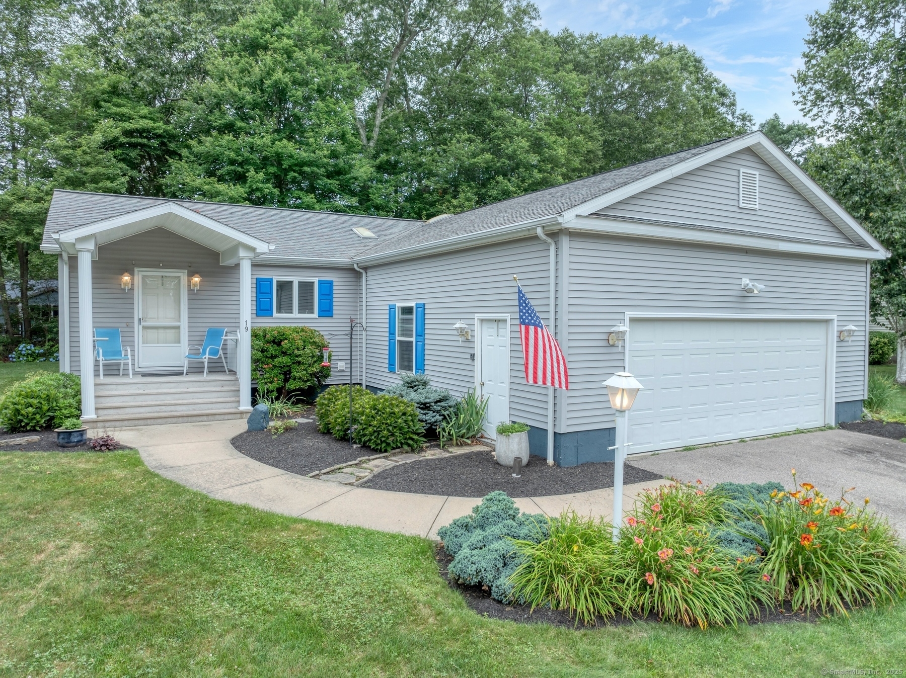 Property Photo: 19 Wyndwood Road CT 06382