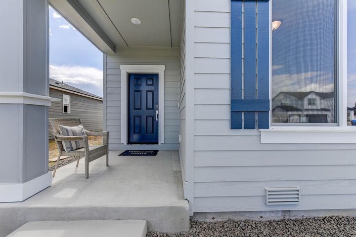 Property Photo:  16375 E 30th Ln  WA 99037 