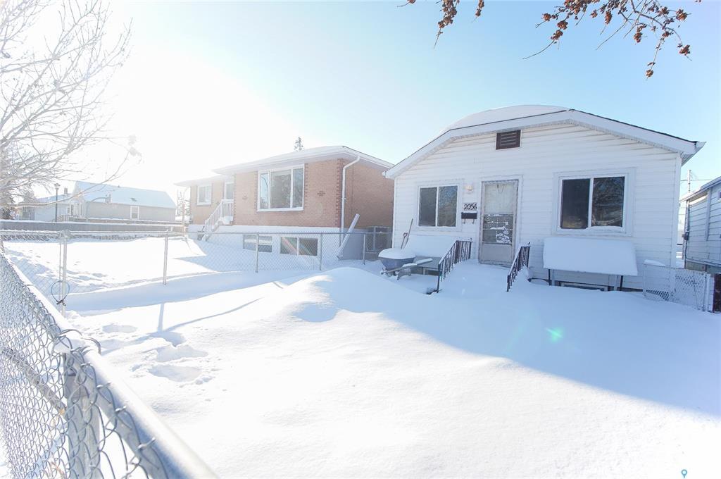 Property Photo:  2056 Embury Street  SK S4N 2L6 