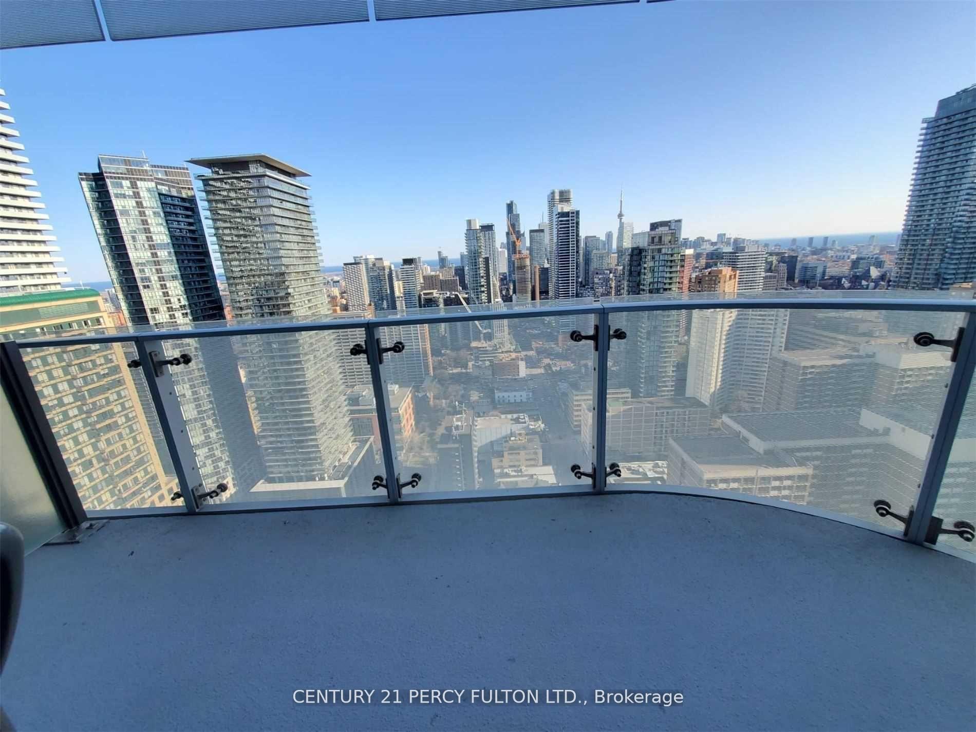 Property Photo: 1 Bloor Street E 3206 ON M4W 1A9