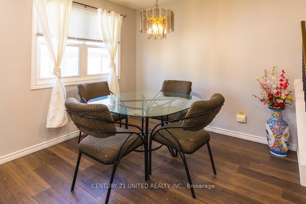 Property Photo: 1141 Huntington Circle ON K9K 2B1
