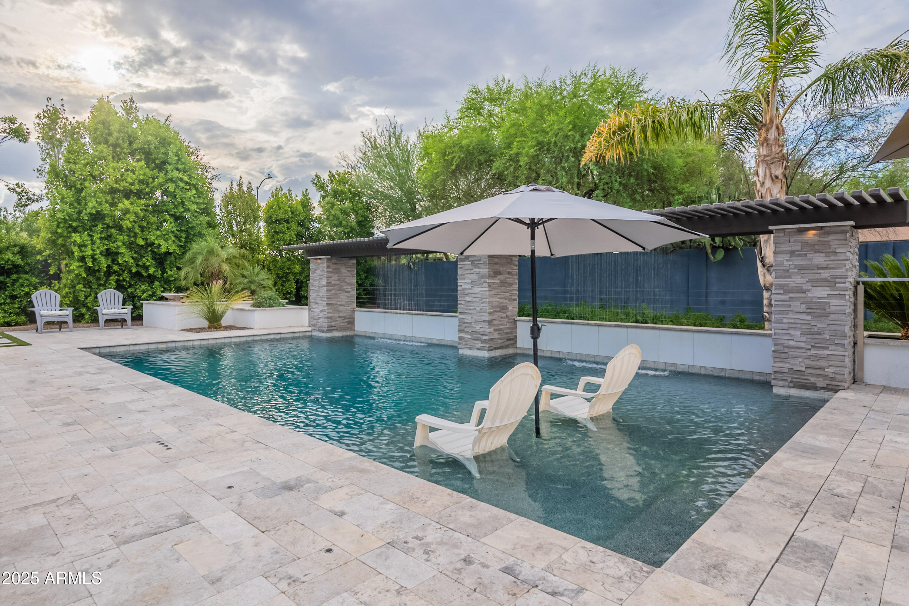 Property Photo: 3720 E Tierra Buena Lane AZ 85032