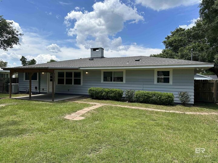 Property Photo: 311 W Marigold Avenue AL 36535