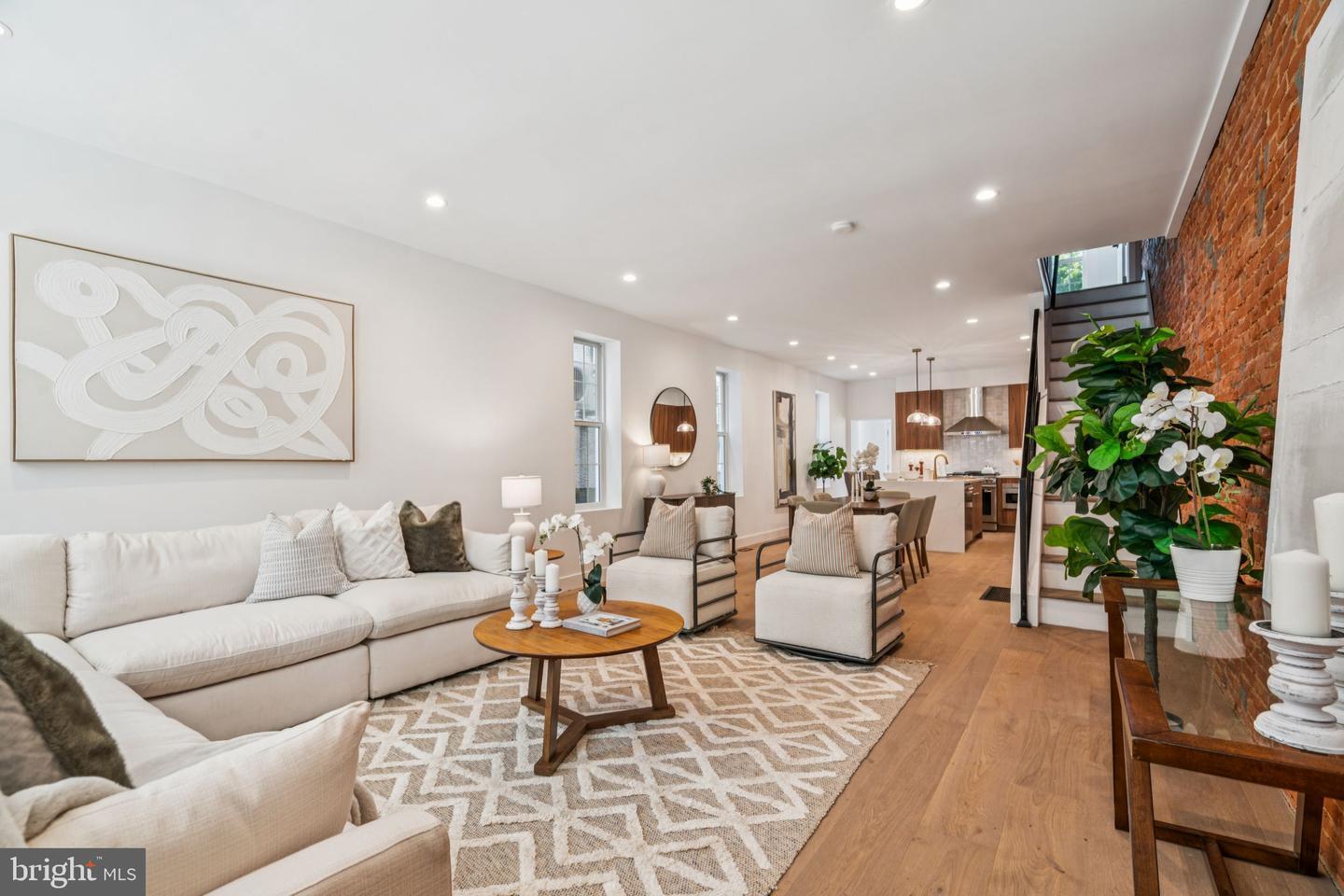 Property Photo:  4368 Manayunk Avenue  PA 19128 