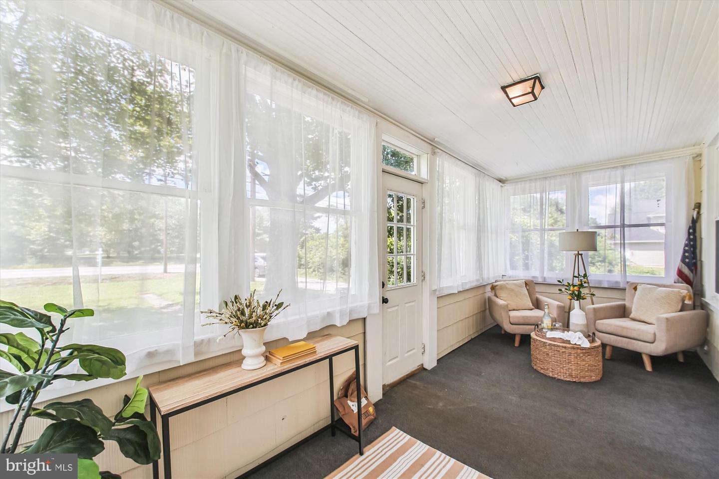 Property Photo: 7813 Telegraph Road MD 21144