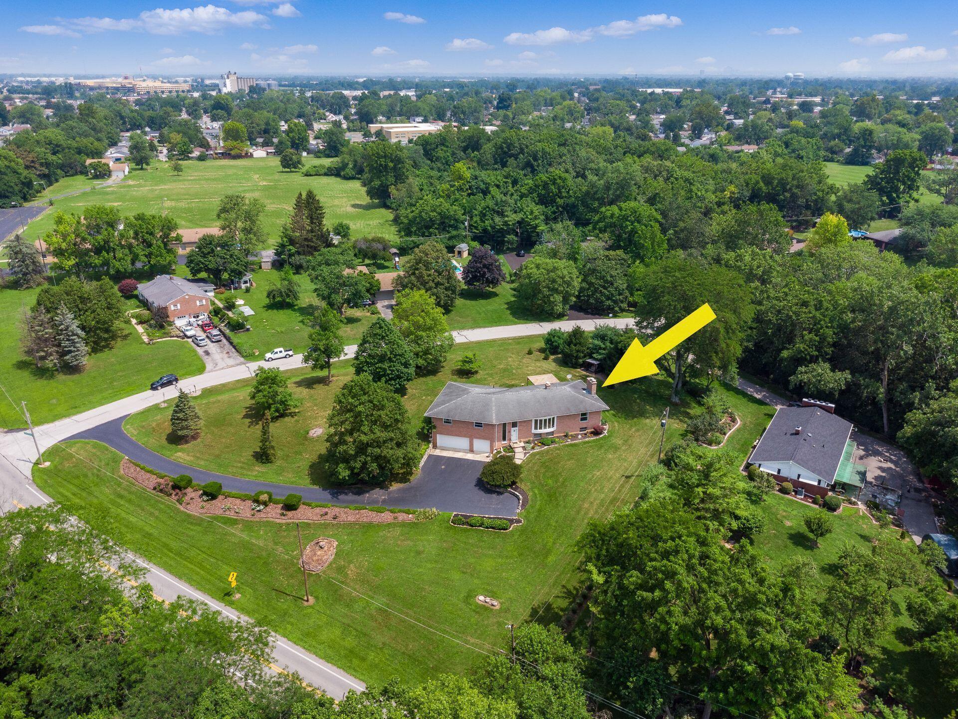 Property Photo: 4281 Fredericksburg Avenue OH 43228
