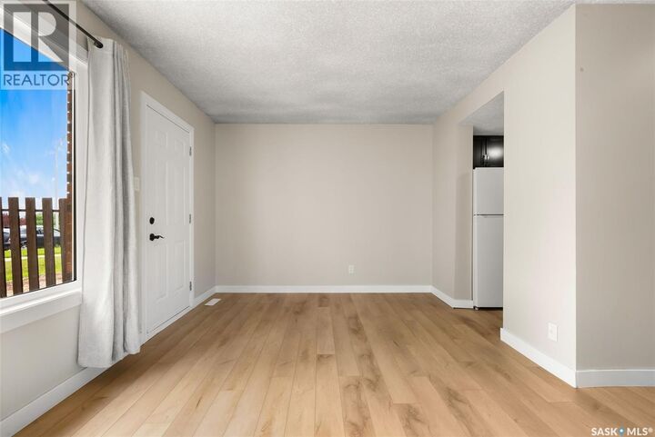 Property Photo: 3814 Castle Road SK S4S 6M7
