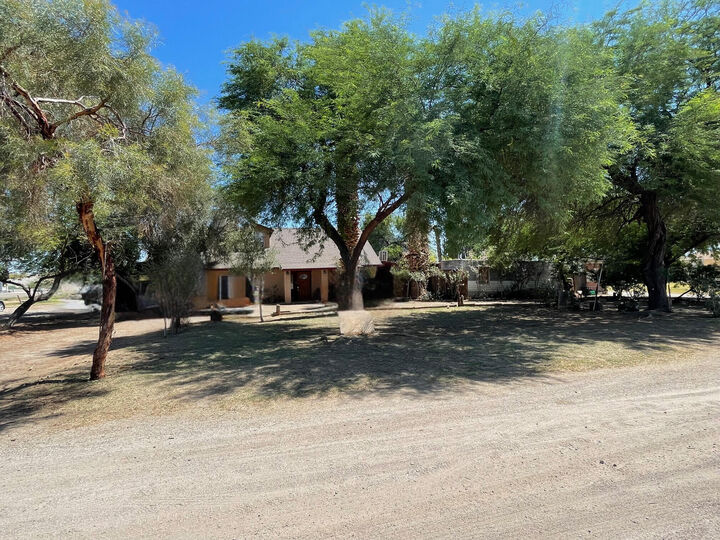Property Photo:  3550 W Hobson Way  CA 92225 