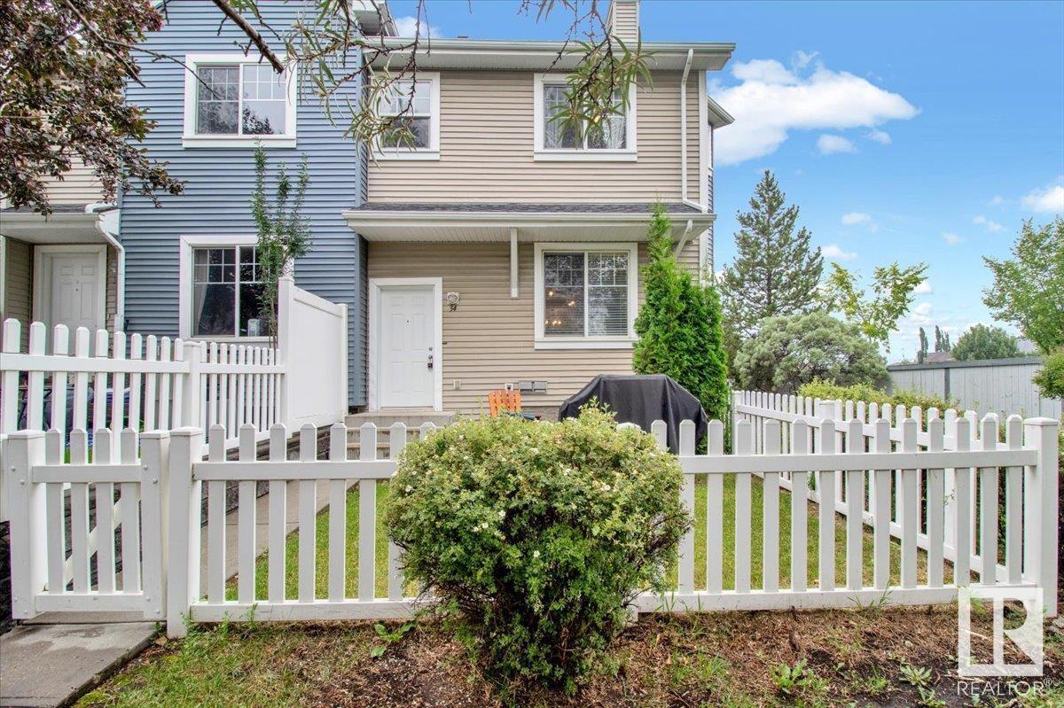 Property Photo:  8304 11 Avenue SW 34  AB T6X 1J8 