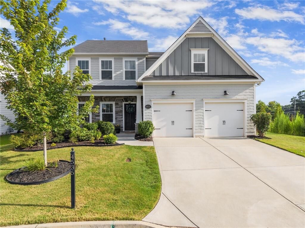 Property Photo: 4535 Seacliff Court GA 30028