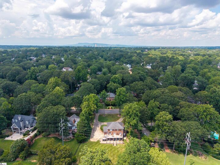 Property Photo:  61 Forest Lane  SC 29605 