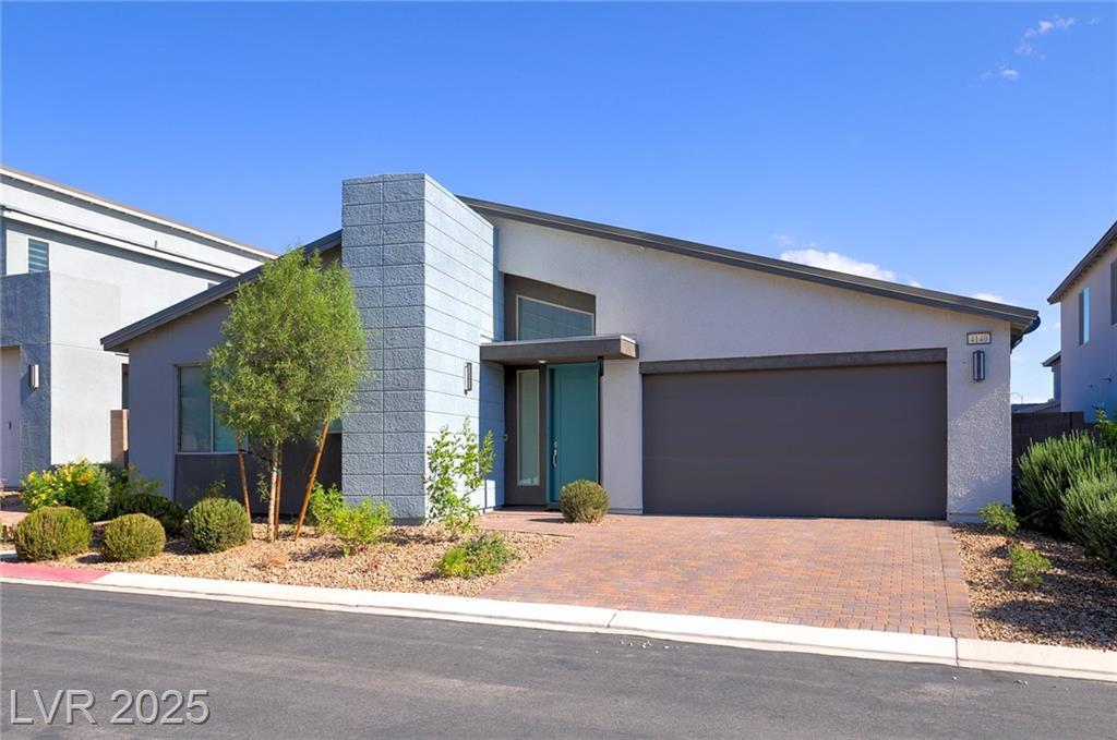 Property Photo: 4140 West Landberg Avenue NV 89141