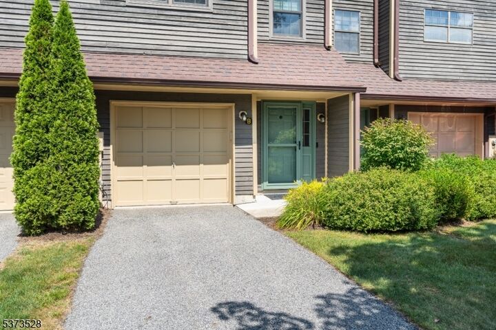 Property Photo:  54 Beacon Hill Rd  NJ 07480 