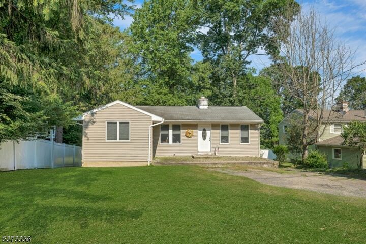 36 Sagamore Trl  Sparta Twp. NJ 07871 photo