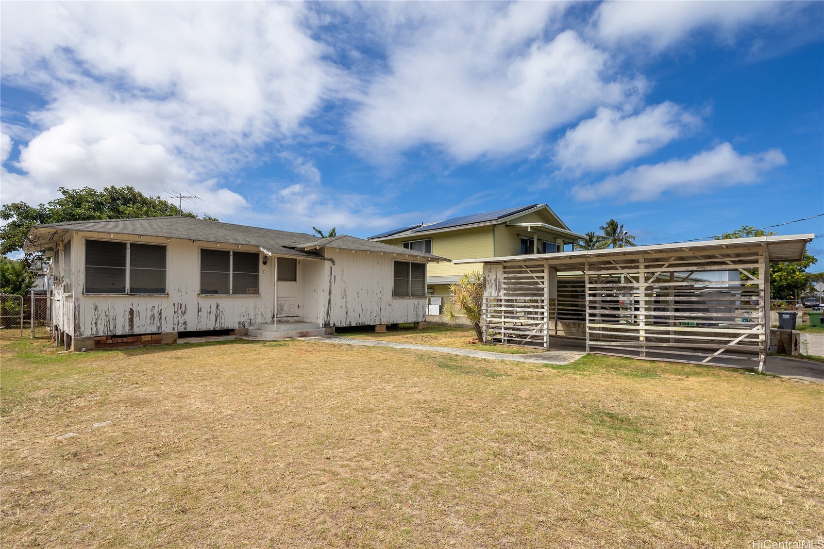 240 Kalama Street  Kailua HI 96734 photo