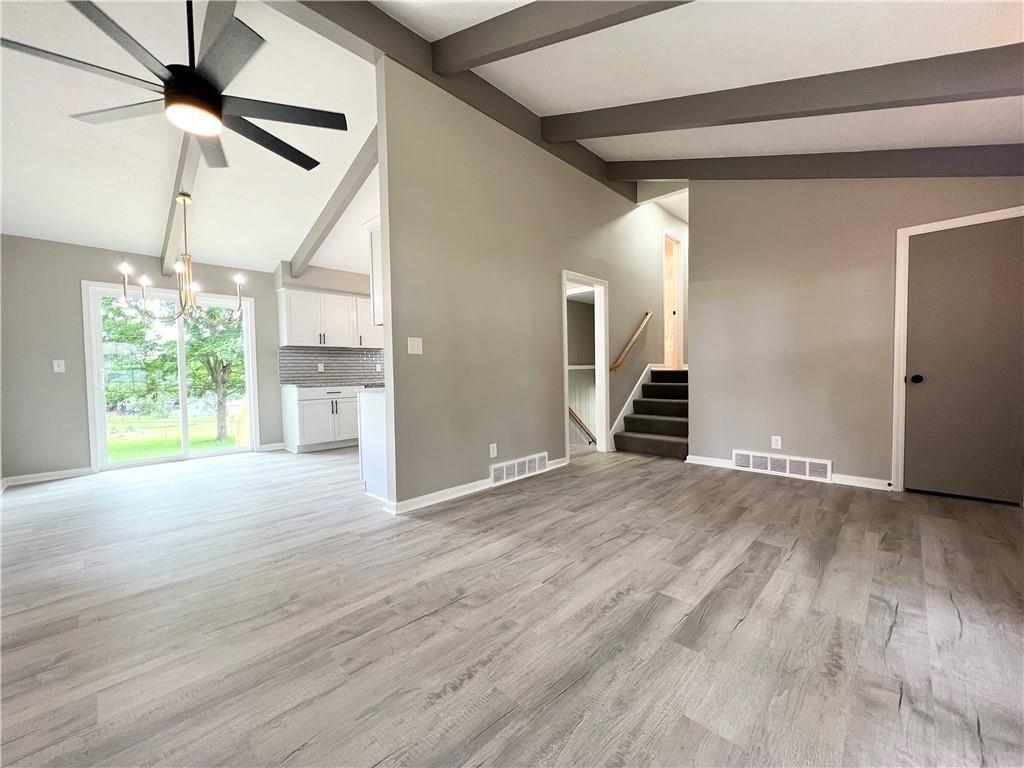 Property Photo: 1607 NE 61st Street MO 64118