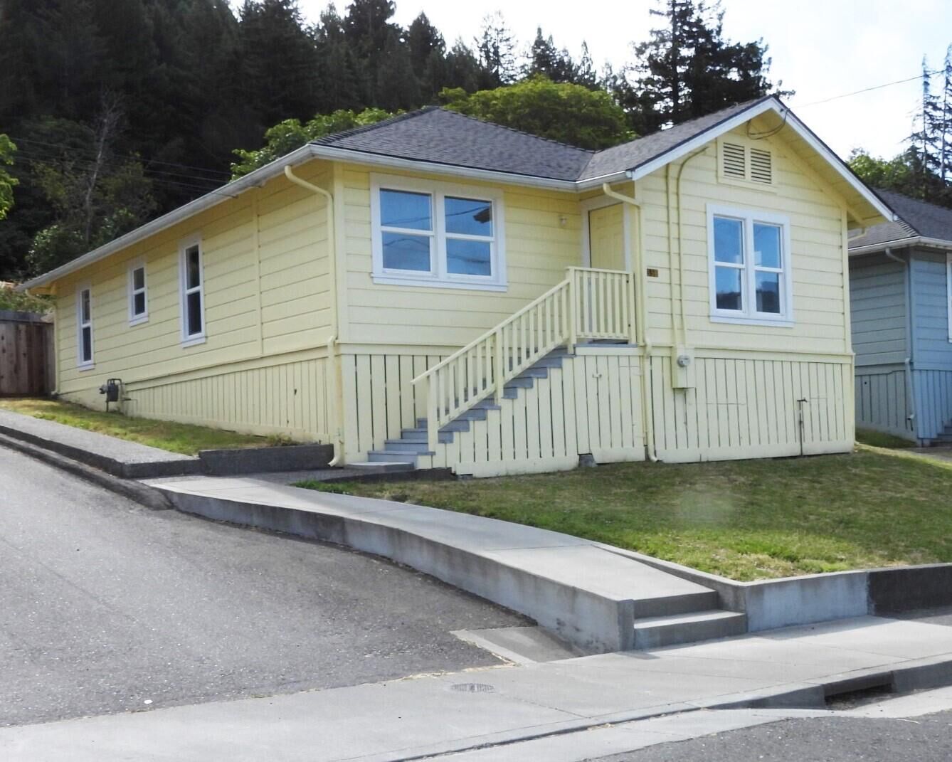 Property Photo: 558 B Street CA 95565