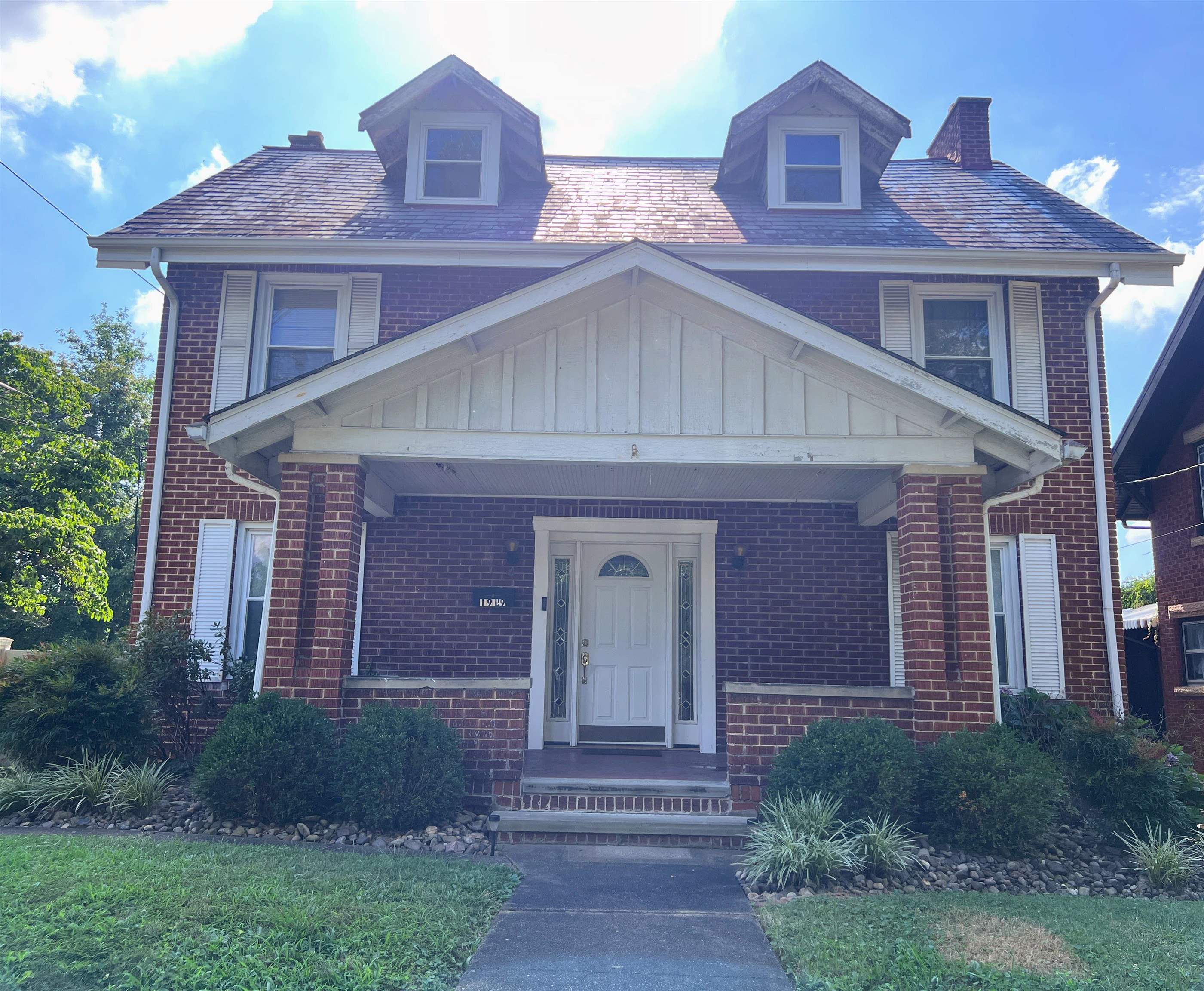1919 18th Street  Huntington WV 25701 photo