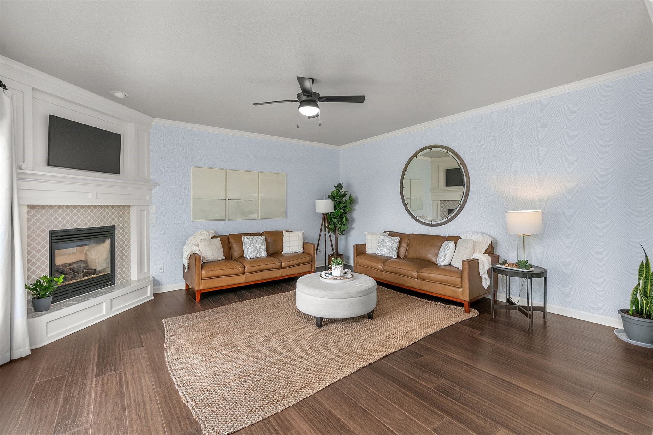 Property Photo: 1032 NW 33rd Street IA 50023