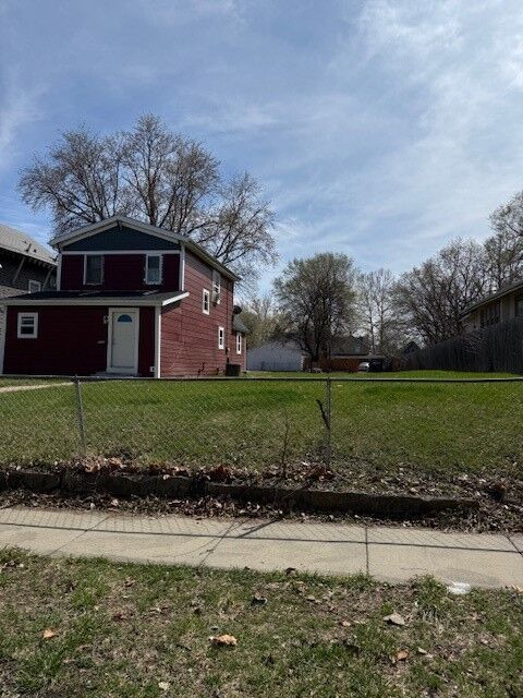 Property Photo:  1649 Capitol Avenue  IA 50316 