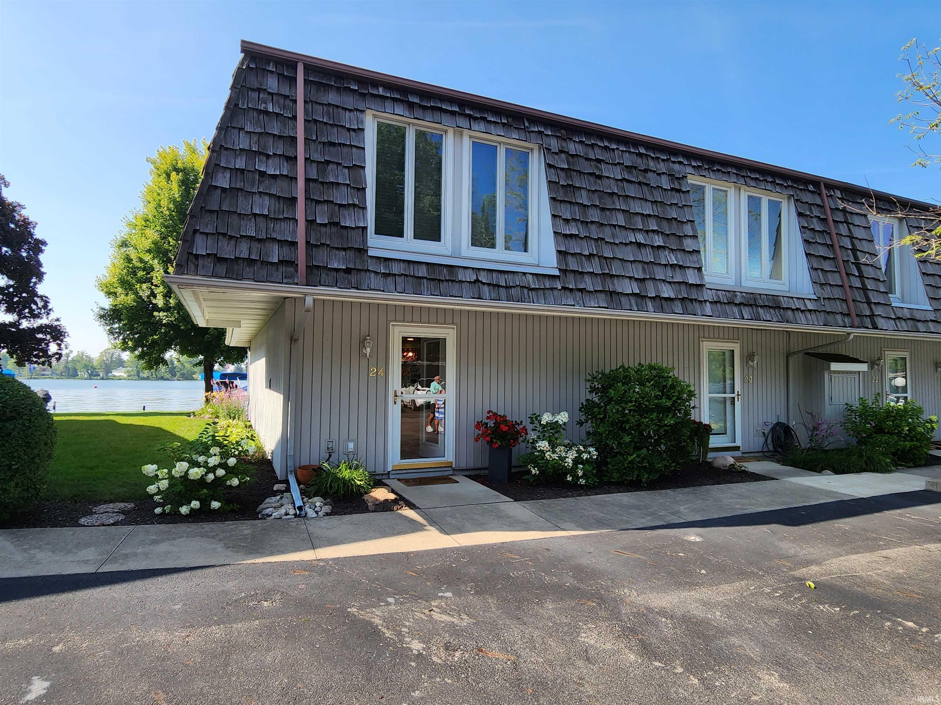 Property Photo:  10095 N Turkey Creek Rd 24  IN 46567 