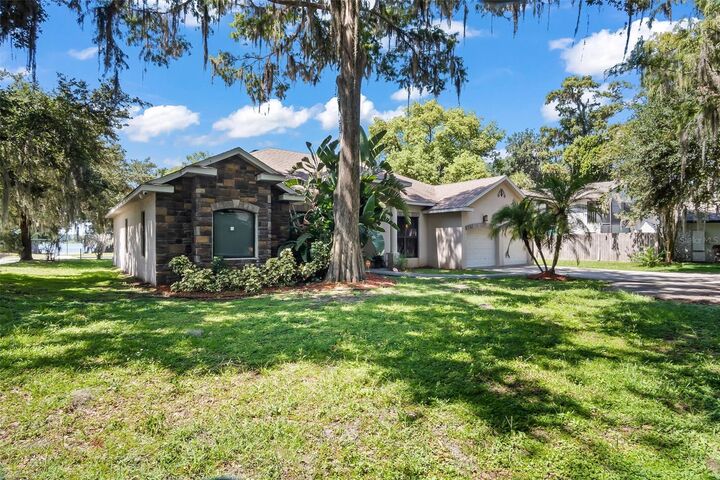 Property Photo:  4200 Arbor Oaks Court  FL 32808 