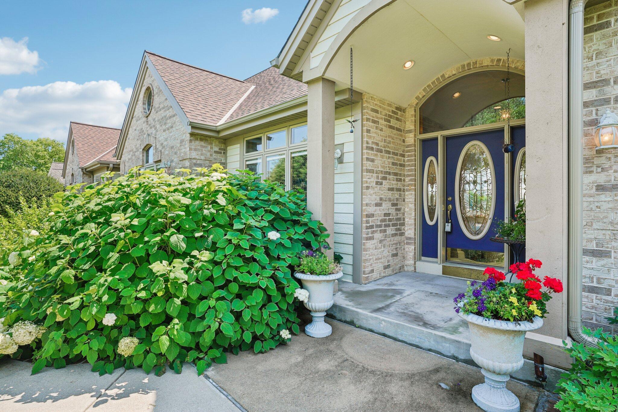 Property Photo:  9201 W Kensington Way  WI 53132 