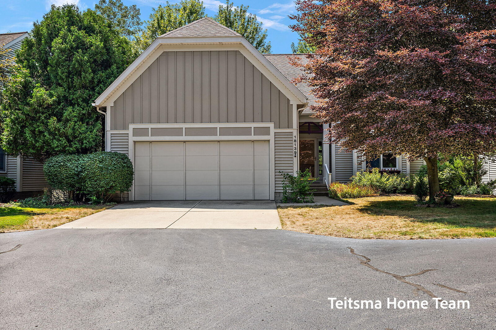 Property Photo:  18139 Lost Creek Lane  MI 49456 