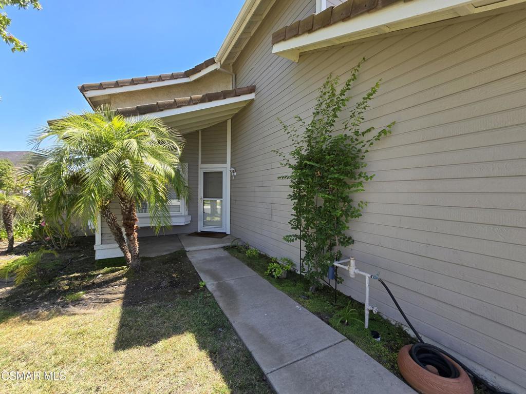 Property Photo: 208 Calle Tamega CA 93012