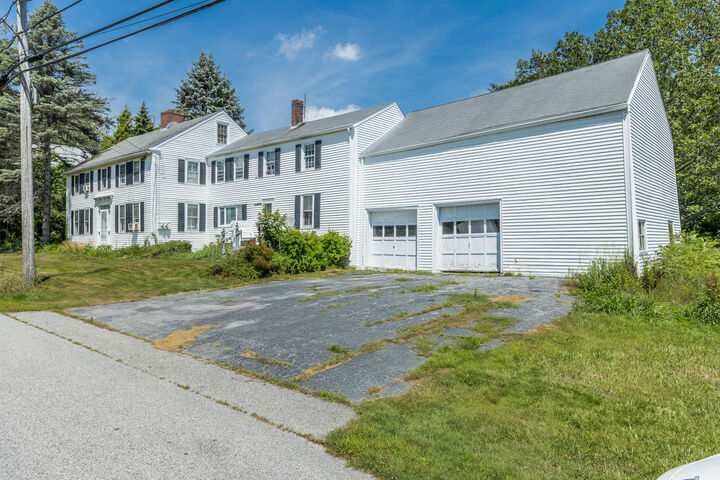 Property Photo:  27 Meetinghouse Road  ME 04005 