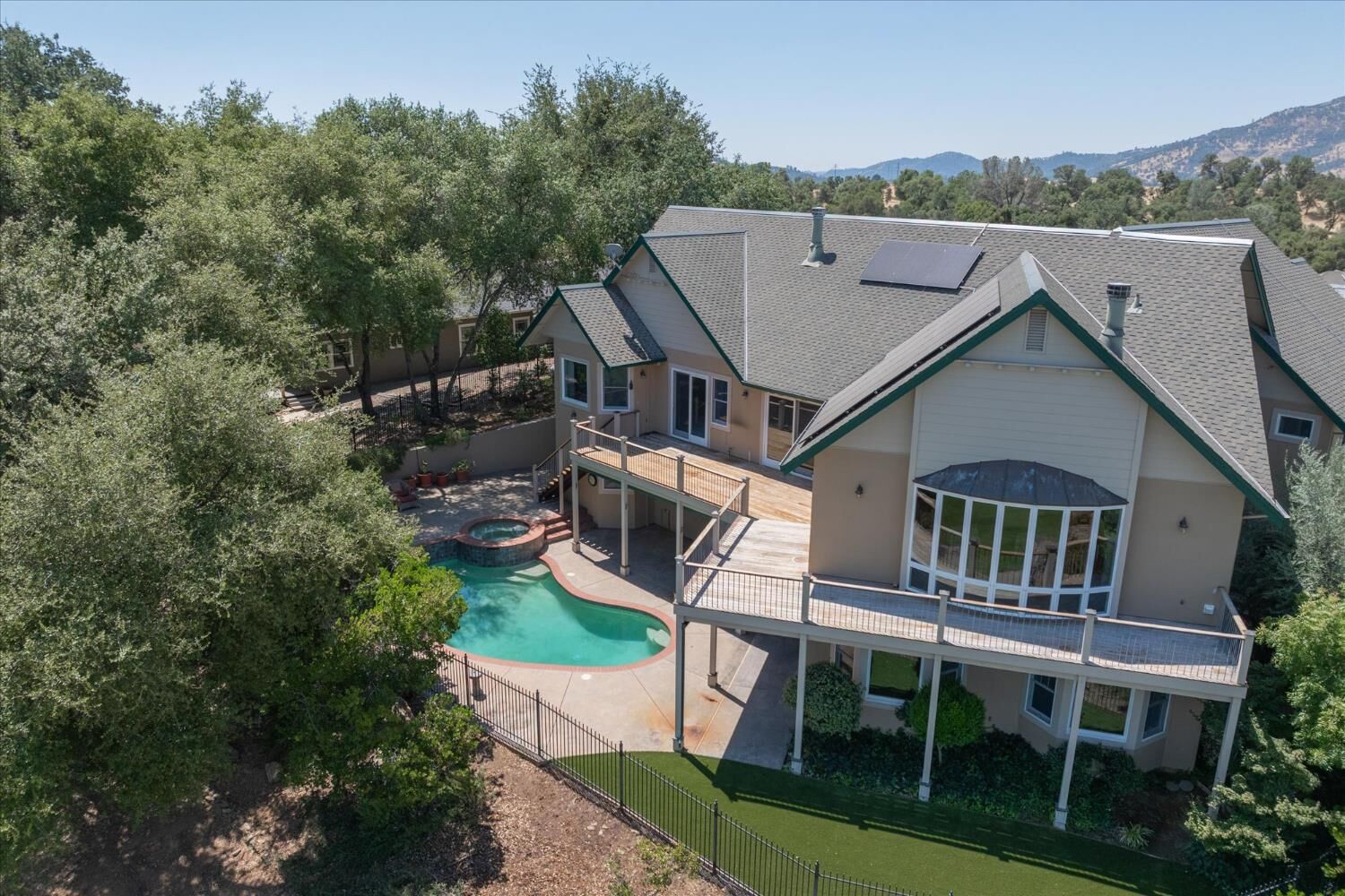 Property Photo:  643 Miwuk Way  CA 95222 