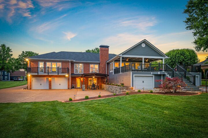 Property Photo: 633 Bay Point Dr TN 37066