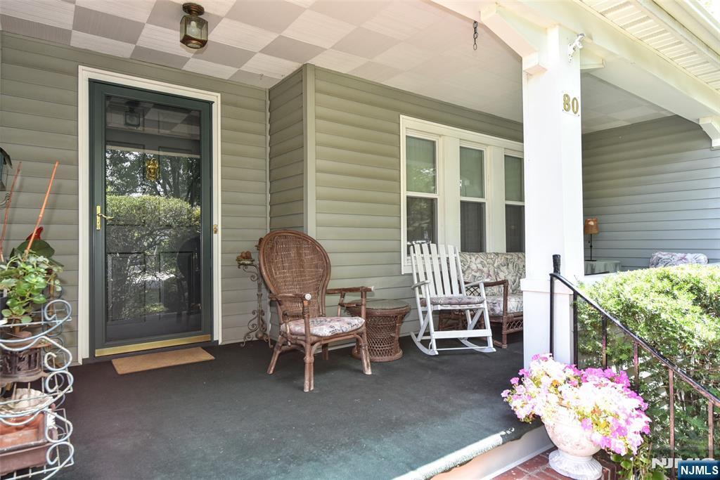 Property Photo:  80 Washington Place  NJ 07450 