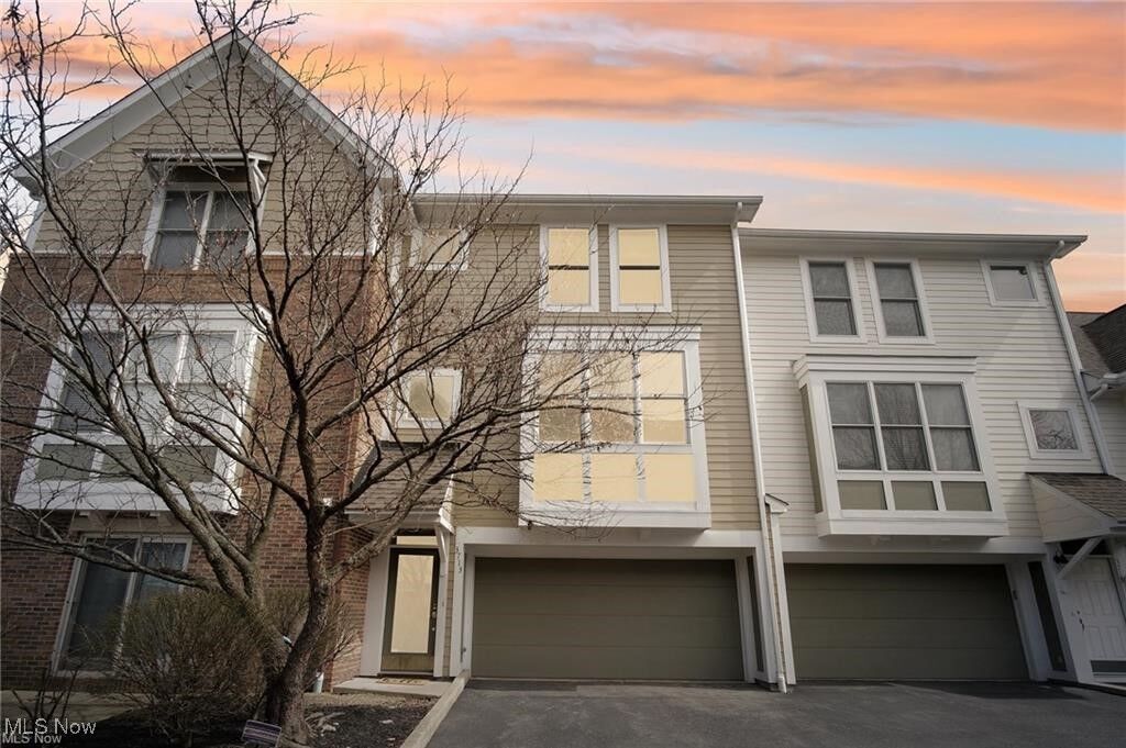 Property Photo:  3713 Longwood Court  OH 44118 
