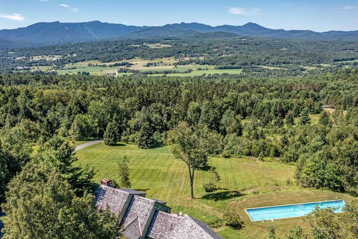 24 Upper Judson Lane  Stowe VT 05672 photo