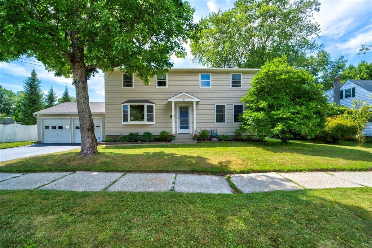 64 Sandy Lane  Burlington VT 05408 photo