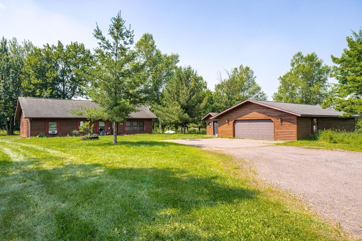 Property Photo: 6624 E Mud Lake Road MN 55798