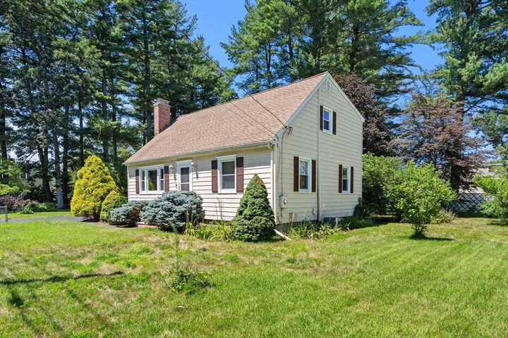 31 Dartmouth Drive  Billerica MA 01821 photo