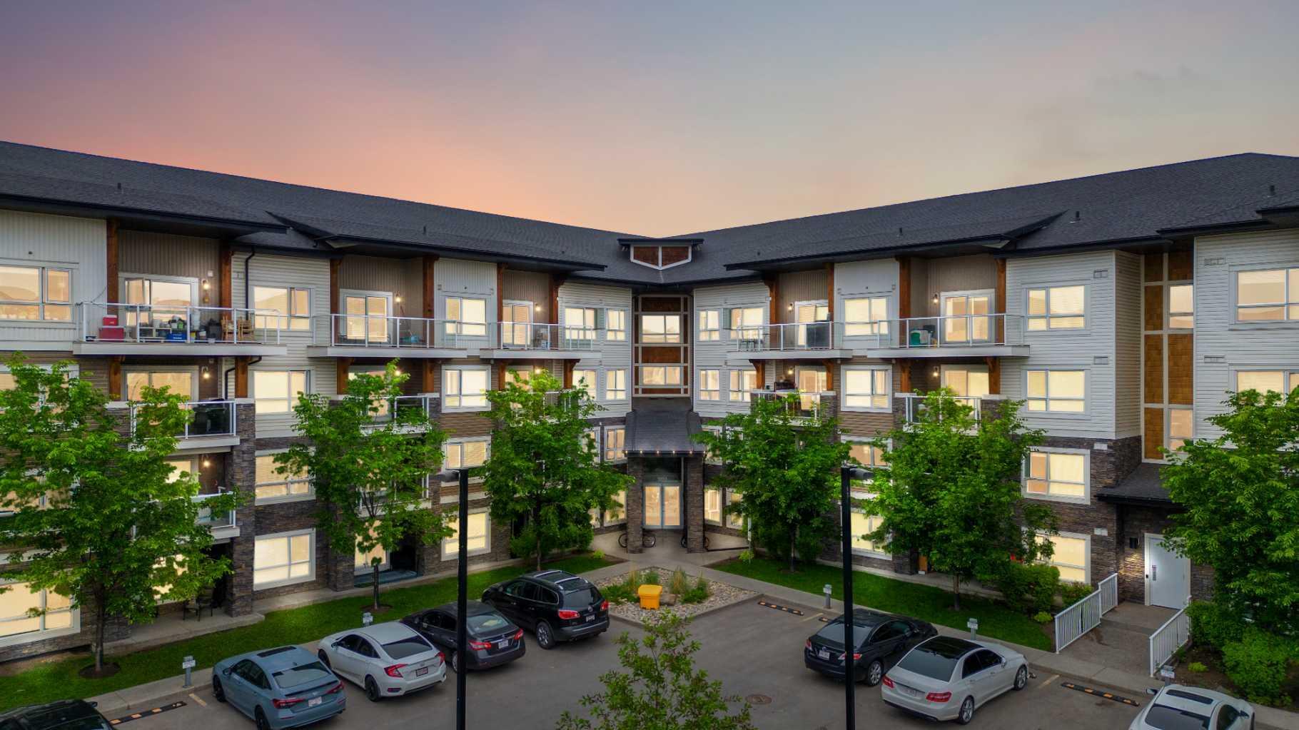 Property Photo:  240 Skyview Ranch Road NE 3312  AB T3N 0P4 