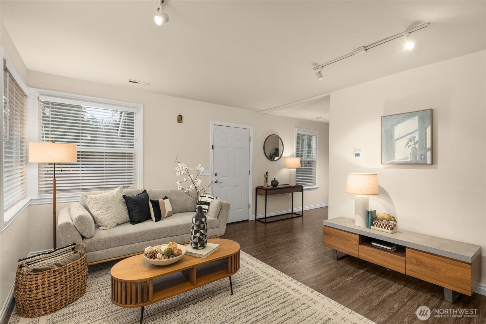 Property Photo: 9728 23rd Avenue NE WA 98115