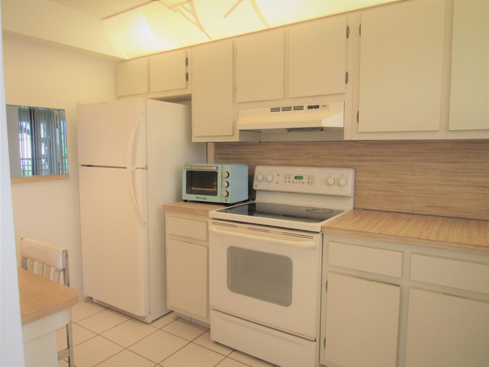 Property Photo:  4640 Lucerne Lakes Boulevard 206  FL 33467 