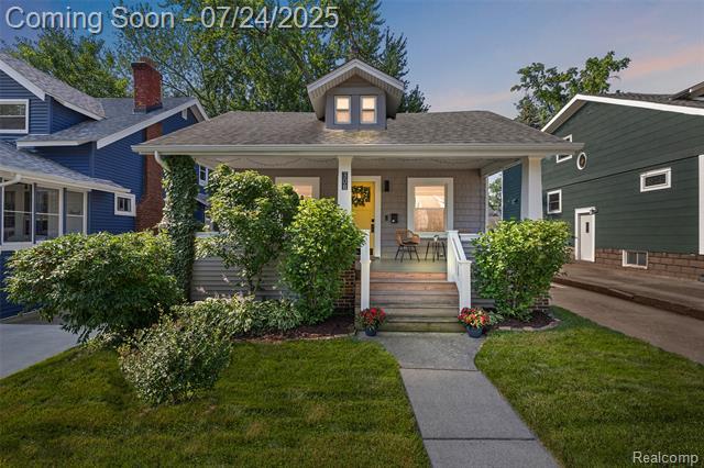 308 Gardenia Avenue  Royal Oak MI 48067 photo