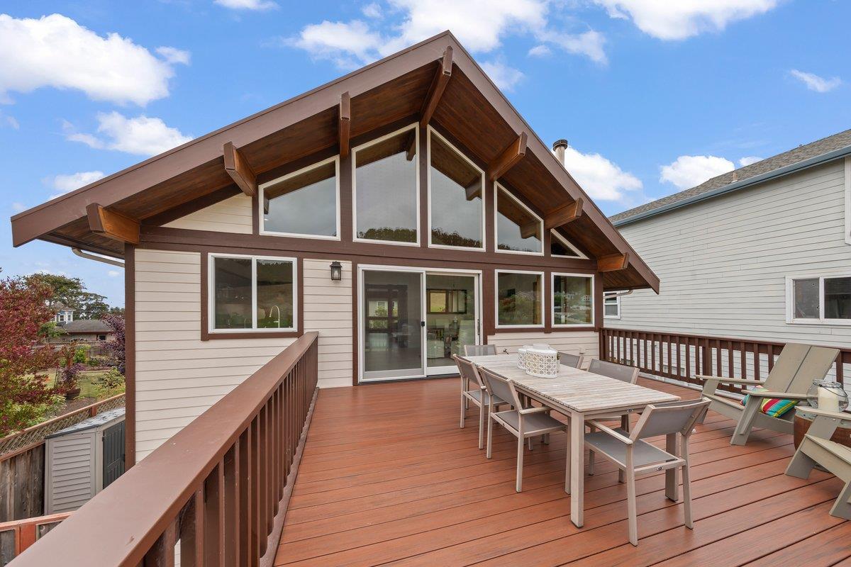 Property Photo: 350 6th Avenue CA 94019