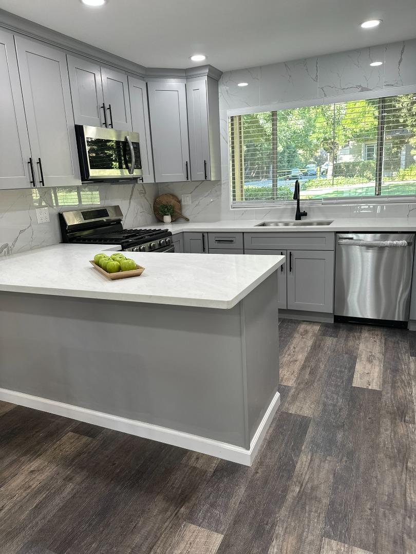 Property Photo:  1933 Landess Avenue  CA 95035 