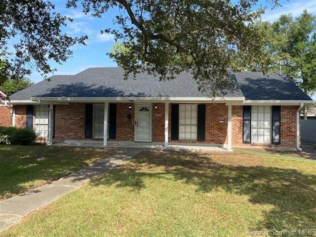 Property Photo: 2511 5th Avenue LA 70601