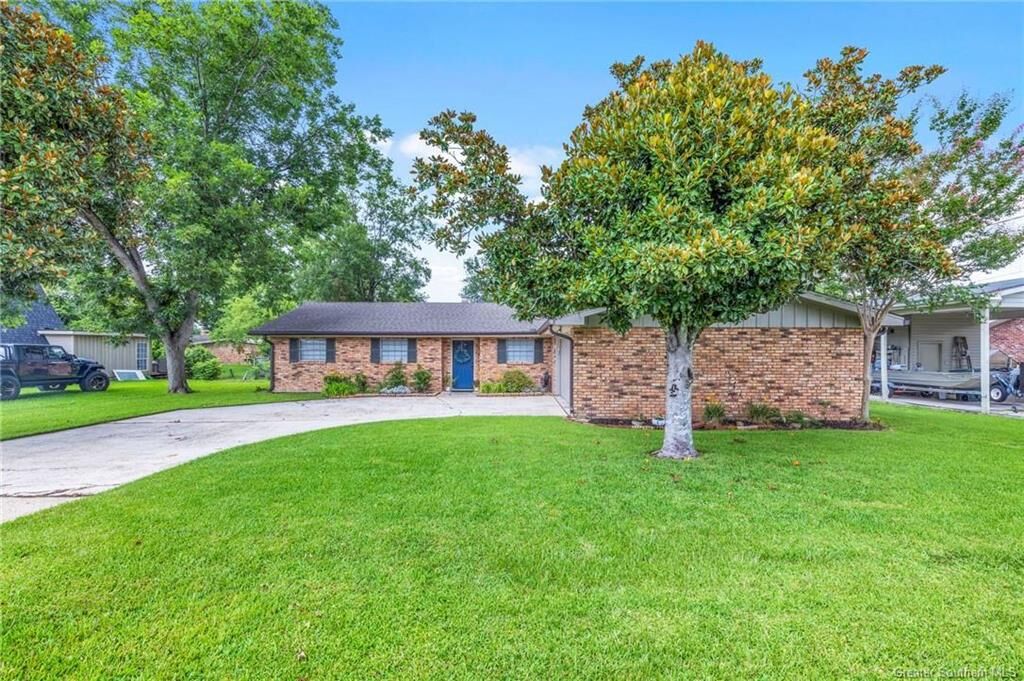 Property Photo:  1532 Janet Drive  LA 70605 