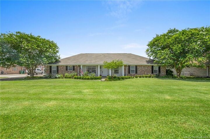 1818 Deepwoods Drive  Lake Charles LA 70605 photo