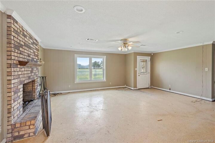 Property Photo:  7587 Highway 14 Highway  LA 70647 